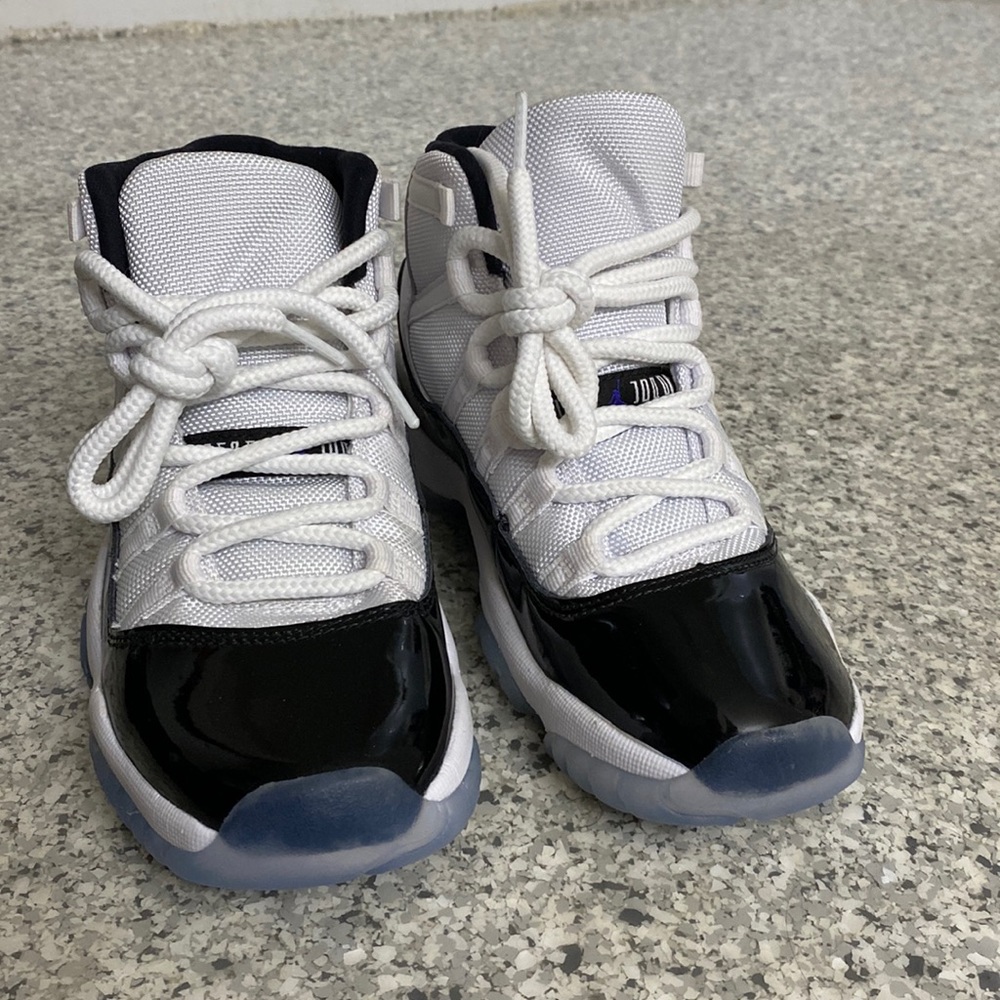 Jordan Retro 11